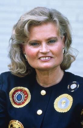 Hannelore Kohl Hannelore Kohl, erste Ehefrau von Bundeskanzler Helmut Kohl, ca. 1990. German chancellor Helmut Kohl s first wife Hannelore Kohl, ca. 1990., Deutschland Copyright: HelmutxReiss UnitedArchives83000002