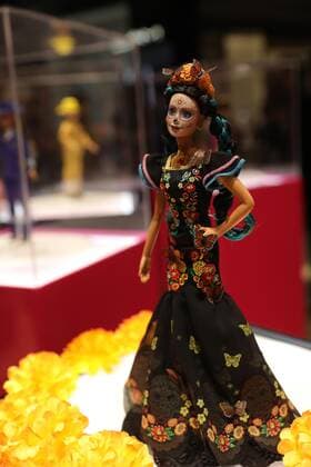 View of the Barbie commemorative of Day of the Dead during its presentation in Mexico City, Mexico, 12 September 2019. Presentation of the Barbie Day of the Dead in Mexico !ACHTUNG: NUR REDAKTIONELLE NUTZUNG!  Copyright: xSashenkaxGutierrezx AME6963 20190913-637039488393428508