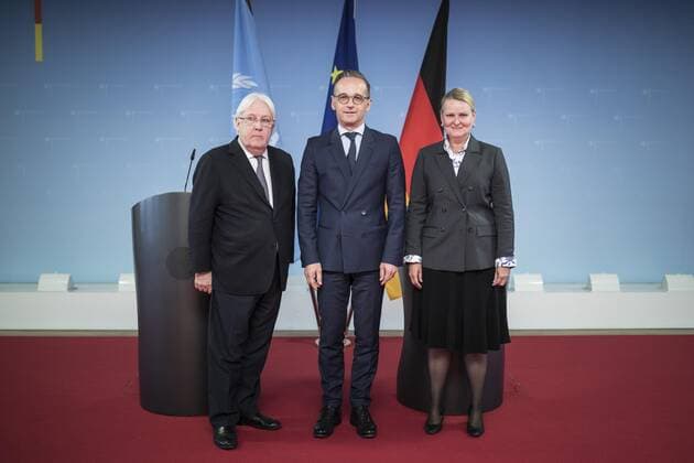 Bundesaussenminister Heiko Maas (M), SPD, aufgenommen im Rahmen des Treffens mit Lise Grandee (R), residierenden UN-Koordinatorin im Jemen, und Martin Griffiths (L), UN-Sonderbeauftragter fuer den Jemen, in Berlin, 13.09.2019. Berlin Germany