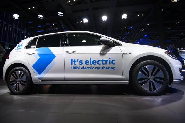 10.09.2019, xkvx, Wirtschaft Automobil, IAA 2019 - Internationale Automobil Ausstellung emwirt, empoli, v.l. Volkswagen e-Golf VW Auto E-Auto E-Mobil Elekroauto Elektromobil Frankfurt am Main *** 10 09 2019, xkvx, Economy Automotive, IAA 2019 International Automobile Exhibition emwirt, empoli, v l Volkswagen e Golf VW Auto E Auto E Mobil Elekroauto Elektromobil Frankfurt am Main