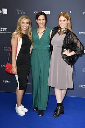 Annabella Zetsch, Ulrike Frank und Olivia Marei bei der Verleihung des Deutschen Schauspielpreises 2019 im Zoo Palast. Berlin, 13.09.2019