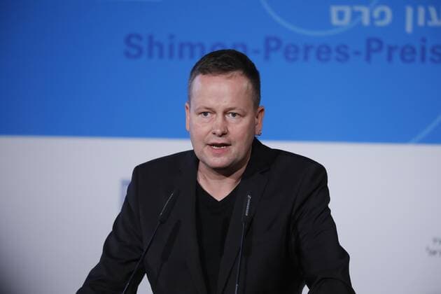 Dr. Klaus Lederer, DIE LINKE. Bürgermeister des Landes Berlin. Senator für Kultur und Europa des Landes Berlin, Deutschland, Berlin, Roten Rathaus , Shimon Peres Preis 2019 für Akademie Führung & Kompetenz. Preisverleihung am 15.09.2019