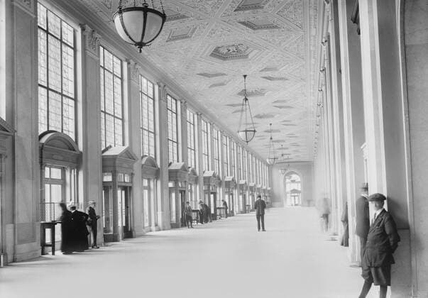 Main Corridor, General Post Office Building, New York City, New York, USA, Bain News Service, 1915  Copyright: CircaxImages ghi-circa02490
