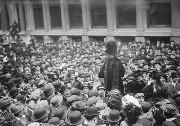 British Suffragist Leader Emmeline Pankhurst Addressing Crowd, Wall Street, New York City, New York, USA, Bain News Service, November 27, 1911  Copyright: CircaxImages ghi-circa02808
