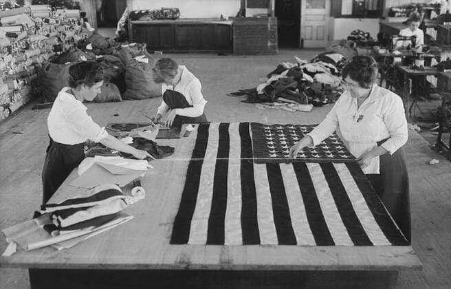 Women Making American Flags, Brooklyn Navy Yard, Brooklyn, New York, USA, Bain News Service, July 1917  Copyright: CircaxImages ghi-circa02887