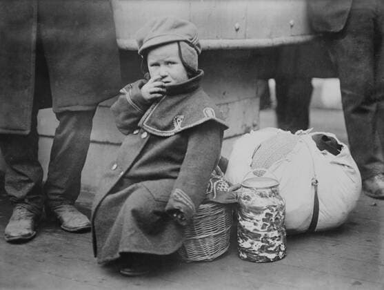 Polish Emigrant Child onboard S.S. President Grant, New York City, New York, USA, Bain News Service, November 1907  Copyright: CircaxImages ghi-circa02897