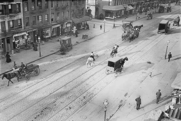 Horse-Drawn Carts, Eleventh Avenue at 28th Street, New York City, New York, USA, Bain News Service, circa 1900  Copyright: CircaxImages ghi-circa02923