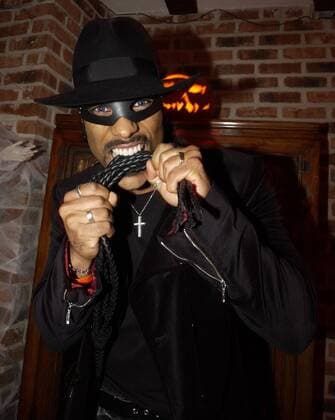Halloween im Oranium Berlin den 30.10.2004 Halloween im Oranium Patrick Dewayne *** Halloween at Oranium Berlin 30 10 2004 Halloween at Oranium Patrick Dewayne
