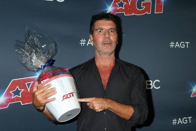 LOS ANGELES - SEP 17: Simon Cowell at the America s Got Talent Season 14 Live Show Red Carpet - Finals at the Dolby Theater on September 17, 2019 in Los Angeles, CA  Copyright: xKathyxHutchinsx xIPAx xHutchinsxPhotox