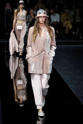 Milan Fashion Week, Women Spring Summer 2020. Milan, Women s Fashion, Spring Summer 2020. Emporio Armani catwalk. Pictured: model  Copyright: xSimonaxChiocciax xIPAx xFotosickix