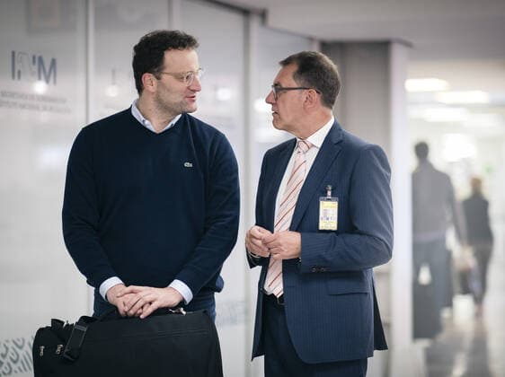 Bundesgesundheitsminister Jens Spahn (CDU) Im Rahmen seiner Ankunft in Mexiko-Stadt am 19.09.2019 Mexiko-Stadt Mexiko