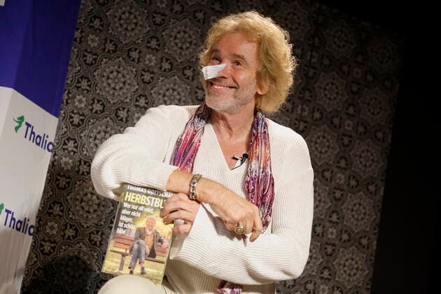 Bilder des Jahres 2019, Entertainment 09 September Entertainment Themen der Woche KW38 Entertainment Bilder des Tages Thomas GOTTSCHALK Buchpräsentation Herbstbunt. Wer nur alt wird, aber nicht klüger, ist schön blöd. Wien, Thalia, 20.09.2019 Wien Austria *** Thomas GOTTSCHALK Book presentation autumn colourful Who only gets old, but not smarter, is beautiful stupid Vienna, Thalia, 20 09 2019 Vienna Austria AVN101002331068