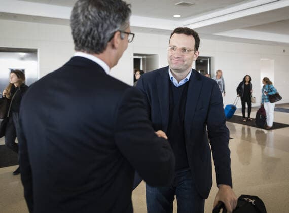 Bundesgesundheitsminister Jens Spahn (CDU) im Rahmen seiner Ankunft in Washington am 21.09.2019. Washington USA