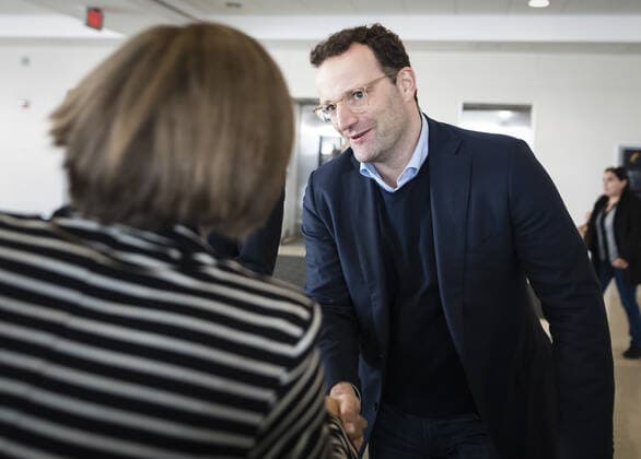Bundesgesundheitsminister Jens Spahn (CDU) im Rahmen seiner Ankunft in Washington am 21.09.2019. Washington USA