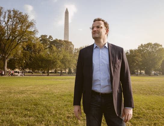 Bundesgesundheitsminister Jens Spahn (CDU) vor dem Washington Monument. Washington, 21.09.2019. Washington USA
