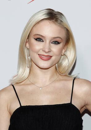 Swedish pop singer Zara Larsson arrives for the iHeartRadio Music Festival at the T-Mobile Arena in Las Vegas, Nevada on Saturday, September 21, 2019.  LAV2019092142 JAMESxATOA