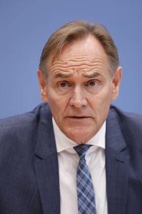 Burkhard Jung, Sprecher Initiative Digital für alle , Bundesvereinigung der kommunalen Spitzenverbände, Präsident Deutscher Städtetag, Deutschland, Berlin, Bundespressekonferenz, Thema: Ankündigung des nationalen Digitaltages 2020, 25.09.2019