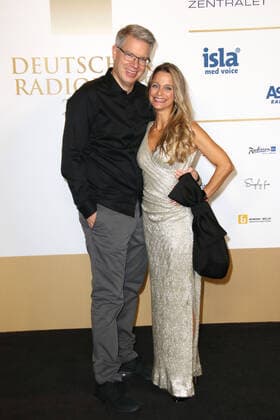 Frank Thelen und seine Ehefrau Nathalie Thelen-Sattler bei der Verleihung Deutscher Radiopreis 2019 am 25.09.2019 in Hamburg Deutscher Radiopreis 2019 Verleihung in Hamburg