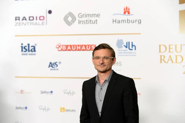 Florian Lukas zu Gast bei der Verleihung des 10. Deutscher Radiopreis am 25.09.2019. Der Deutsche Radiopreis wurde in der Elbphilharmonie in Hamburg vergeben. bei der Verleihung Deutscher Radiopreis 2019 am 25.09.2019. Die Verleihung fand in der Hamburger Elbphilharmonie in Hamburg statt., Hamburg Hafen Hamburg Deutschland