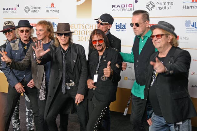 Udo Lindenberg und das Panikorchester zu Gast bei der Verleihung des 10. Deutscher Radiopreis am 25.09.2019. Der Deutsche Radiopreis wurde in der Elbphilharmonie in Hamburg vergeben. bei der Verleihung Deutscher Radiopreis 2019 am 25.09.2019. Die Verleihung fand in der Hamburger Elbphilharmonie in Hamburg statt., Hamburg Hafen Hamburg Deutschland