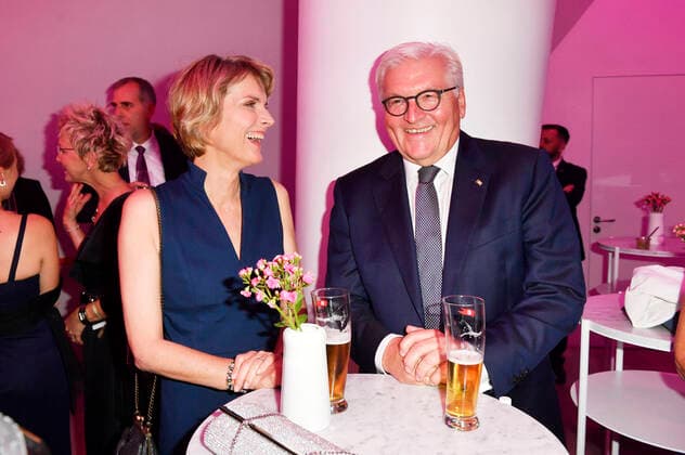 Marietta Slomka und Frank-Walter Steinmeier bei der Verleihung des Deutschen Radiopreises 2019 in der Elbphilharmonie. Hamburg, 25.09.2019