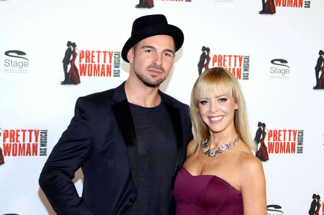 Benjamin Piwko und Isabel Edvardsson bei der Premiere des Musicals Pretty Woman im Stage Theater an der Elbe. Hamburg, 29.09.2019 *** Benjamin Piwko and Isabel Edvardsson at the premiere of the musical Pretty Woman at the Stage Theater an der Elbe Hamburg, 29 09 2019 Foto:xgbrcix xFuturexImage