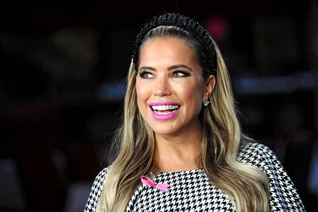 Brustkrebsmonat Oktober. Sylvie Meis anläßlich des Empfangs der Pink Ribbon Botschafter zum Start des Brustkrebsmonats Oktober am Brustkrebsmonat Oktober am 01.10.2019 im Steigenberger Frankfurter Hof. 20191001MWI4679 *** Breast cancer month October Sylvie Meis on the occasion of the reception of the Pink Ribbon Ambassadors for the start of breast cancer month October on the occasion of breast cancer month October on 01 10 2019 at Steigenberger Frankfurter Hof 20191001MWI4679