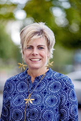 02-10-2019 Amsterdam Princess Laurentien arriving for the 11th presentation of the ECF Princess Margriet Award for Culture at Theater de Meervaart in Amsterdam. The theme of the ECF Award for Culture this year is Democracy needs imagination. The prize is dedicated to cultural initiatives that make a democratic imagination possible and invite social action. The ECF distinguishes two laureates with the ECF Award for Culture 2019 on the recommendation of an independent jury. The laureates are Ahdaf Soueif (Cairo London) and City of Women Festival (Ljubljana).  Copyright: xPPEx