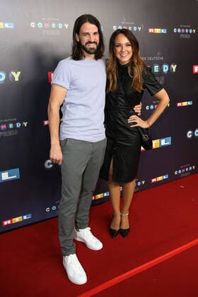 Carolin Kebekus und ihr Bruder David Kebekus bei der Verleihung von Der Deutsche Comedypreis 2019 am 2.10.2019 in Köln Deutscher Comedypreis 2019 in Köln