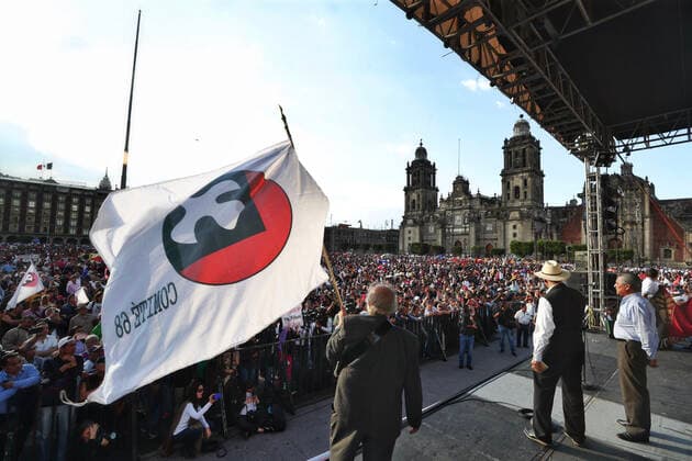 Mexiko, Ausschreitungen begleiten Demonstration in Mexiko-Stadt October 2, 2019: EUM20191002NAC37.JPG.CIUDAD DE MEXICO, ProtestsProtestas-2 de octubre.- Aspectos de la marcha realizada este 2 de octubre de 2019 en calles del Centro Historico, realizada con motivo de conmemorar la masacre de estudiantes de 1968. Foto: Agencia EL UNIVERSALDiego Simon SanchezAFBV Copyright: xElxUniversalx