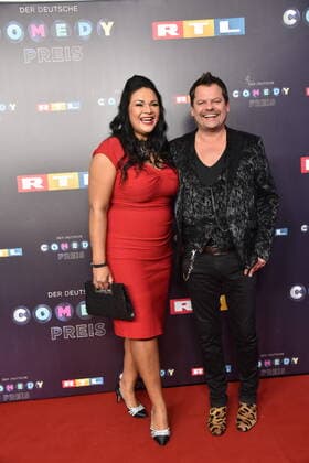 Ingo Appelt mit Ehefrau Sonia kommt am 02.10.2019 in Kölner zur Verleihung des 20. Deutschen Comedypreis 2019, er jährlich an Komiker, für Comedy-Shows und Moderationen verliehen.