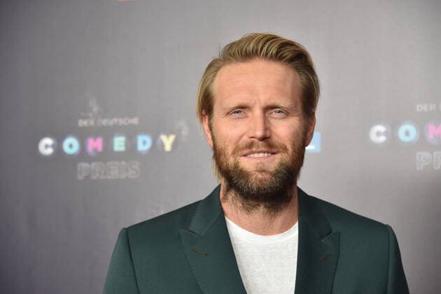 Sportler Julius Brink kommt am 02.10.2019 in Köln zur Verleihung des 20. Deutschen Comedypreis 2019, er wird jährlich an Komiker, für Comedy-Shows und Moderationen verliehen.