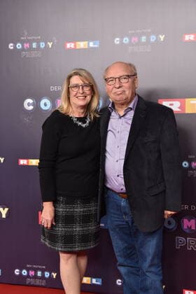 Hans-Joachim Heist mit Ehefrau Karin kommt am 02.10.2019 in Köln zur Verleihung des 20. Deutschen Comedypreis 2019, er wird jährlich an Komiker, für Comedy-Shows und Moderationen verliehen.
