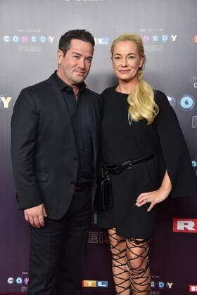 Sam Eisenstein und Ehefrau Mareike kommt am 02.10.2019 in Köln zur Verleihung des 20. Deutschen Comedypreis 2019, er wird jährlich an Komiker, für Comedy-Shows und Moderationen verliehen.