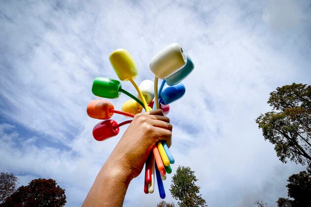 Bilder des Jahres 2019, News 10 Oktober News Themen der Woche KW40 News Bilder des Tages Bouquet of Tulips de Jeff Koons NEWS : Inauguration du Bouquet of Tulips de Jeff Koons - Paris - 04 10 2019 JBAutissier Panoramic 