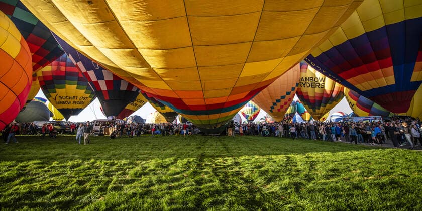 October 5, 2019, Albuquerque, New Mexico, USA: October 10 05, 2019, .The 2019 Albuquerque International Balloon Fiesta got off to a rocky start with heavy fog preventing balloonist from launching on the first day of the event. Most inflated for a static display. Nevertheless, it was spectacular morning for first time Fiesta goers. .Albuquerque, New Mexico. Albuquerque Journal Albuquerque USA - ZUMAab1_ 20191005_zaf_ab1_002 Copyright: xRobertoxE.xRosalesx