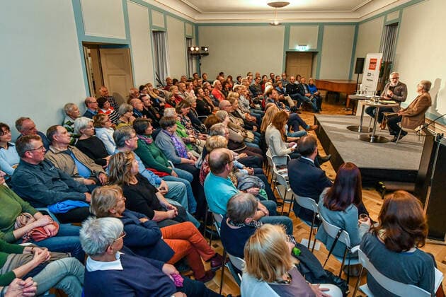 Prof. Dr. Gerd Dietrich: Kulturgeschichte der DDR 23. Erfurter Herbstlese 2019 des Erfurter Herbstlese e.V. Copyright: xVIADATAx xHolgerxJohnx, Erfurt Thüringen Deutschland