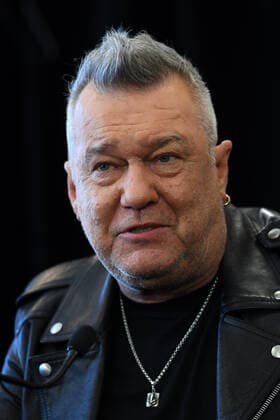 COLD CHISEL PRESS CONFERENCE, Jimmy Barnes of Australian rock band Cold Chisel speaks during a press conference at Bondi Pavilion in Sydney, Wednesday, October 9, 2019. The band has announced they will embark on a summer tour of Australia and New Zealand playing at outdoor venues. ( NO ARCHIVING, EDITORIAL USE ONLY, NO USE IN BOOKS WITHOUT CONSENT SYDNEY NSW AUSTRALIA  Copyright: xDANxHIMBRECHTSx 20191009001425354151