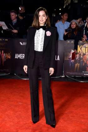 Ana de Armas bei der Premiere des Kinofilms Knives Out - Ein Mord zum Dessert auf dem 63. BFI London Film Festival im Odeon Leicester Square. London, 08.10,2019 Ana de Armas *** Ana de Armas at the premiere of the feature film Knives Out A Murder for Dessert at the 63 BFI London Film Festival at Odeon Leicester Square London, 08 10,2019 Ana de Armas  Foto:xS.xVasx xFuturexImage