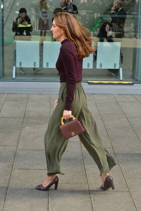 October 9, 2019, London, London, UK: London, UK. The DUCHESS OF CAMBRIDGE visits the Natural History Museum s Angela Marmont Centre for UK Biodiversity. London UK  - ZUMAl94_ 20191009_zaf_l94_017 Copyright: xRayxTangx