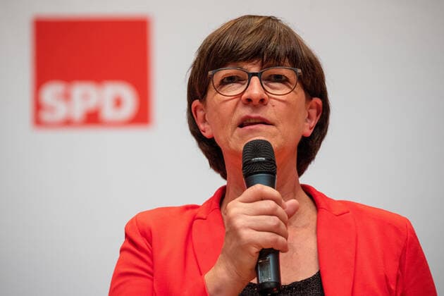 06.10.2019, DU Duisburg , GES POL , Politik , SPD-Regionalkonferenz in der Mercatorhalle in Duisburg. , Teams für den Parteivorsitz stellen sich vor. Saskia Esken