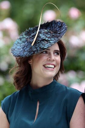 20.06.2019, Ascot, Windsor, GBR - HRH Princess Eugenie. (Ascot, aussen, Aussenaufnahme, britisch, Brooksbank, England, englisch, Eugenie Brooksbank, Europa, europaeisch, Grossbritannien, HF, Hochformat, Portraet, Portrait, Prinzessin, Prinzessin Eugenie, Royal Ascot, Royals, Westeuropa, Windsor) 190620D087ROYAL_ASCOT.JPG *** 20 06 2019, Ascot, Windsor, GBR HRH Princess Eugenie Ascot, outside, British, Brooksbank, England, English, Eugenie Brooksbank, Europe, European, United Kingdom, HF, portrait, portrait, portrait, Princess, Princess Eugenie, Royal Ascot, Royals, Western Europe, Windsor 190620D087ROYAL ASCOT JPG, Windsor 190620D087ROYAL ASCOT JPG