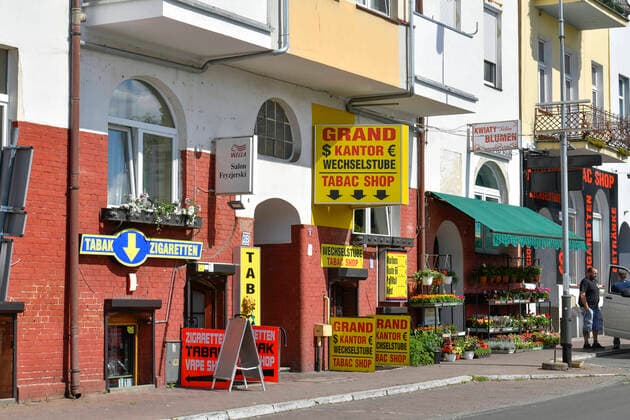 Laden, Wechselstube, Zigarettenverkauf, Altbau, Stadtzentrum, Slubice, Polen