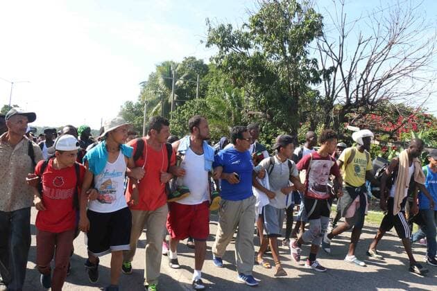 October 12, 2019: EUM20191012NAC02.JPG.TAPACHULA, Chis. MigrantsMigrantes-Caravana.- 12 de octubre de 2019. Caravana conformada por casi dos mil migrantes de Centroamerica, Cuba y Haiti salio por la manana de Tapachula, Chiapas, rumbo a la frontera con Estados Unidos. Foto: Agencia EL UNIVERSALEELG Copyright: xElxUniversalx