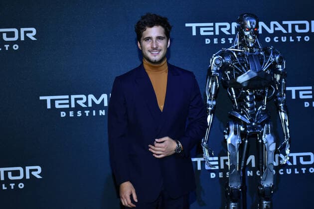 Terminator: Dark Fate Fan Event in Mexico MEXICO CITY, MEXICO - OCTOBER 13: Actor Diego Boneta poses for photos during Terminator: Dark Fate Fan Event at Toreo Parque Central on October 13, 2019 in Mexico City, Mexico  Copyright: xCarlosxTischlerx EYE_2489