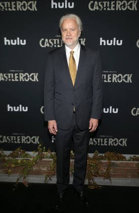 14 October 2019 - Los Angeles, California - Tim Robbins. Premiere Of Hulu s Castle Rock Season 2 held at The AMC Sunset 5. Photo Credit: FayeS AdMedia 246170 2019-10-14 CA Los Angeles Etats-Unis  Copyright: xAdMediax STAR_246170_026