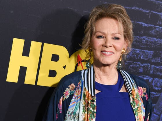 14 October 2019 - Hollywood, California - Jean Smart. HBO Series Premiere of Watchmen held at The Cinerama Dome. Photo Credit: Billy Bennight AdMedia 246196 2019-10-14 California Hollywood Etats-Unis  Copyright: xAdMediax STAR_246196_139