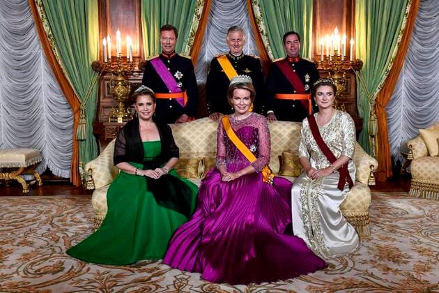 Bilder des Jahres 2019, Entertainment 10 Oktober Entertainment Themen der Woche KW42 Entertainment Bilder des Tages Grand Duke Henri of Luxembourg, Grand Duchess Maria Teresa of Luxembourg, King Philippe - Filip of Belgium, Queen Mathilde of Belgium and Prince Guillaume, hereditary Grand-Duke of Luxembourg and Belgian Countess Stephanie de Lannoy pose for the press ahead of a State Banquet hosted by the Grand Duke in honor of Belgian King and Queen, on the first day of a three days State visit of the Belgian royal couple to Luxembourg, Tuesday 15 October 2019, in Luxembourg.  DIRKxWAEM 05687454