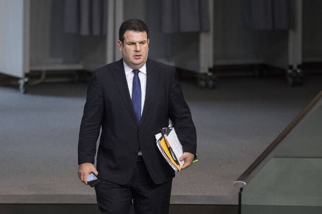 Bundesarbeitsminister Hubertus Heil, SPD, aufgenommen im Rahmen der Sitzung des Deutschen Bundestages in Berlin, 17.10.2019. Berlin Deutschland