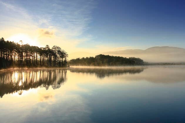 Loch Mallachie at sunrise, Abernethy Forest, Cairngorms National Park, Scotland, UK, November.  1553665 SCOTLAND:xThexBigxPicture